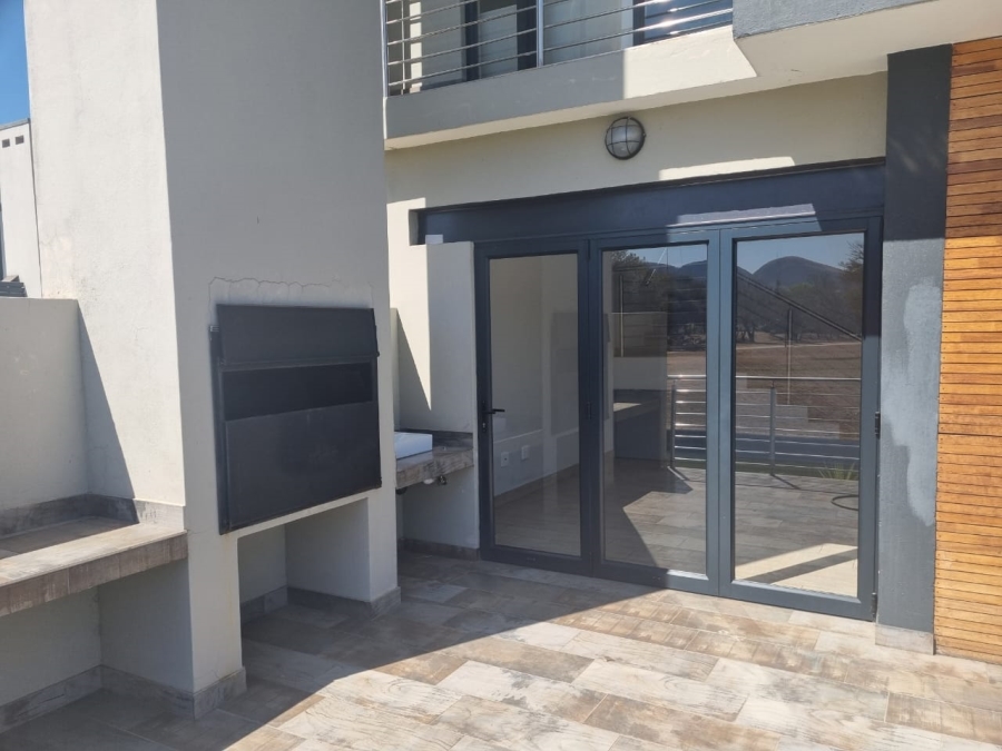 3 Bedroom Property for Sale in The Islands Estates North West